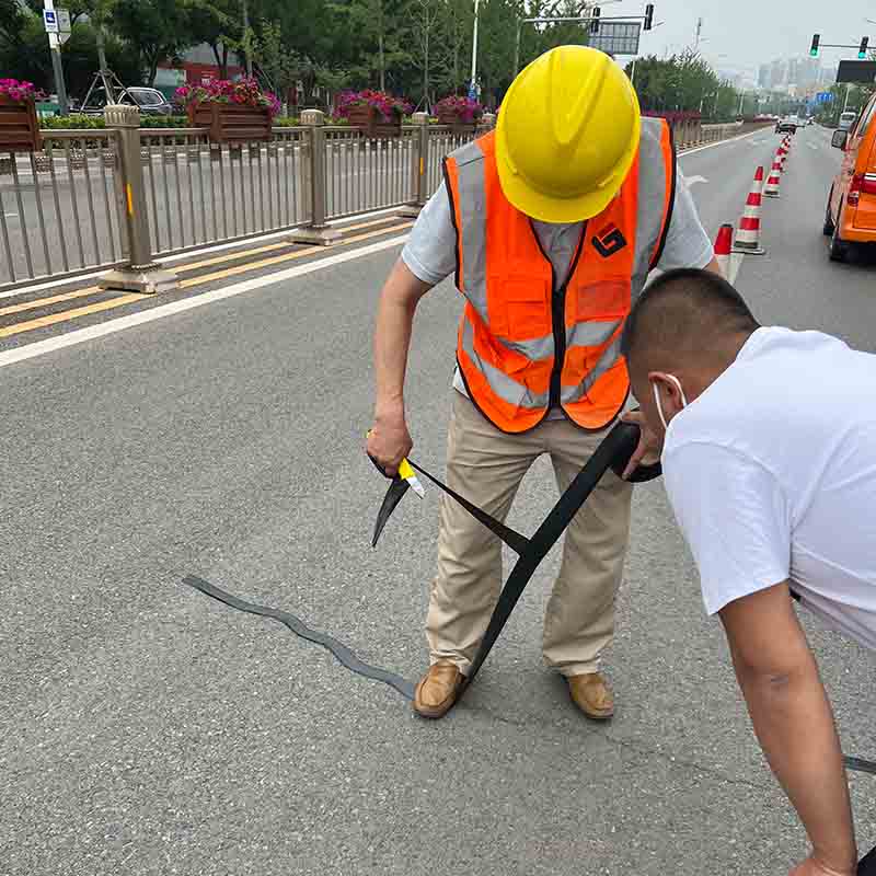 道路瀝青貼縫帶，究竟帶來多少好處？